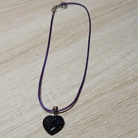 NWOT Fashion Necklace Purple Starry Patterned Heart Pendant Jewelry #28 - Picture 5 of 7